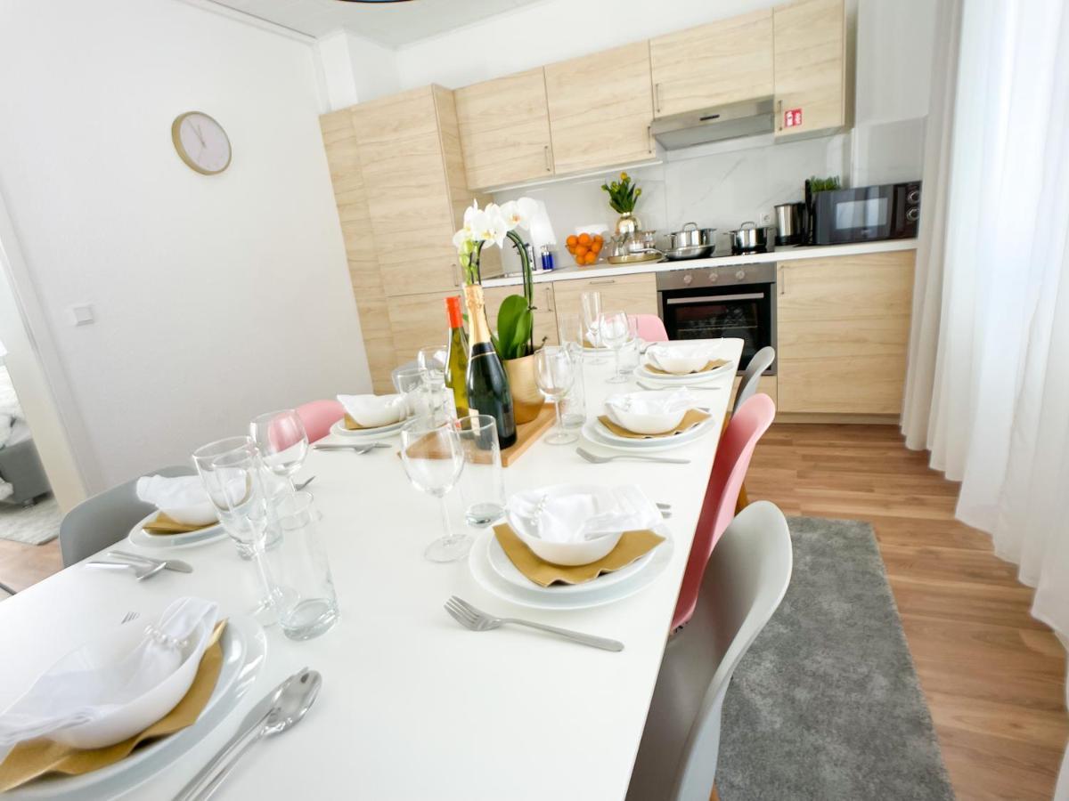 M-Style 02 Apartment Mit Balkon 24H Self-Check-In, Free Parking, Netflix Нюрнберг Экстерьер фото